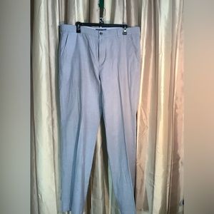 Izod men’s‎ chambry pants.